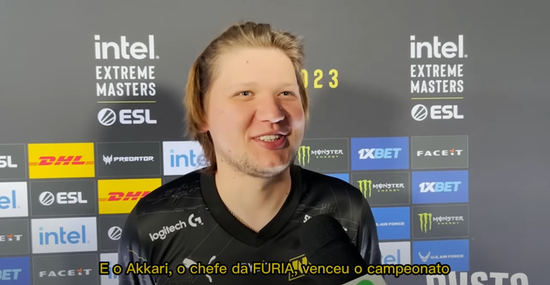 员李伟的一 员李伟的一