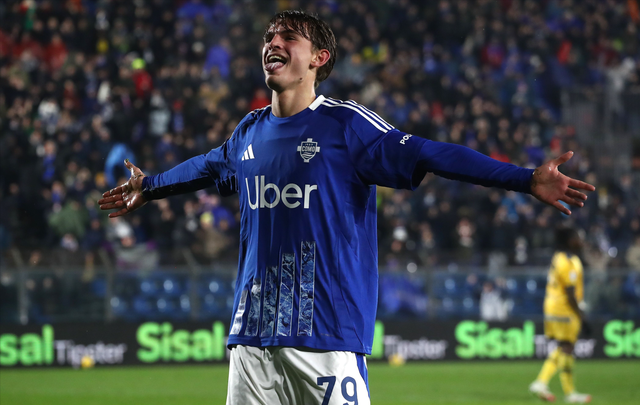 手任何反击 手任何反击